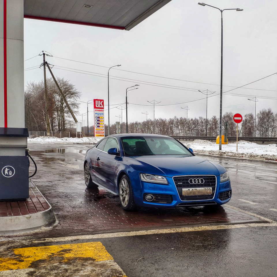 Едем дальше — Audi A5 (1G)