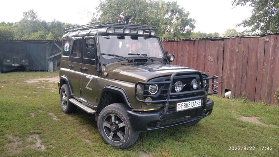 Установка подножек, накладок на крылья и брызговиков УАЗ Патриот — УАЗ ...
