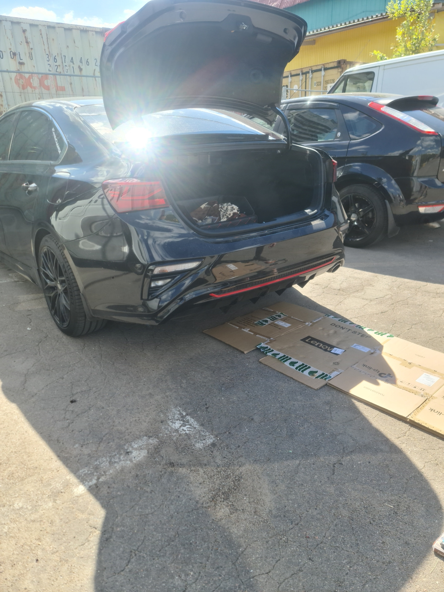 Акульи плавники на задний бампер — KIA Cerato (4G), 2 л, 2019 года ...
