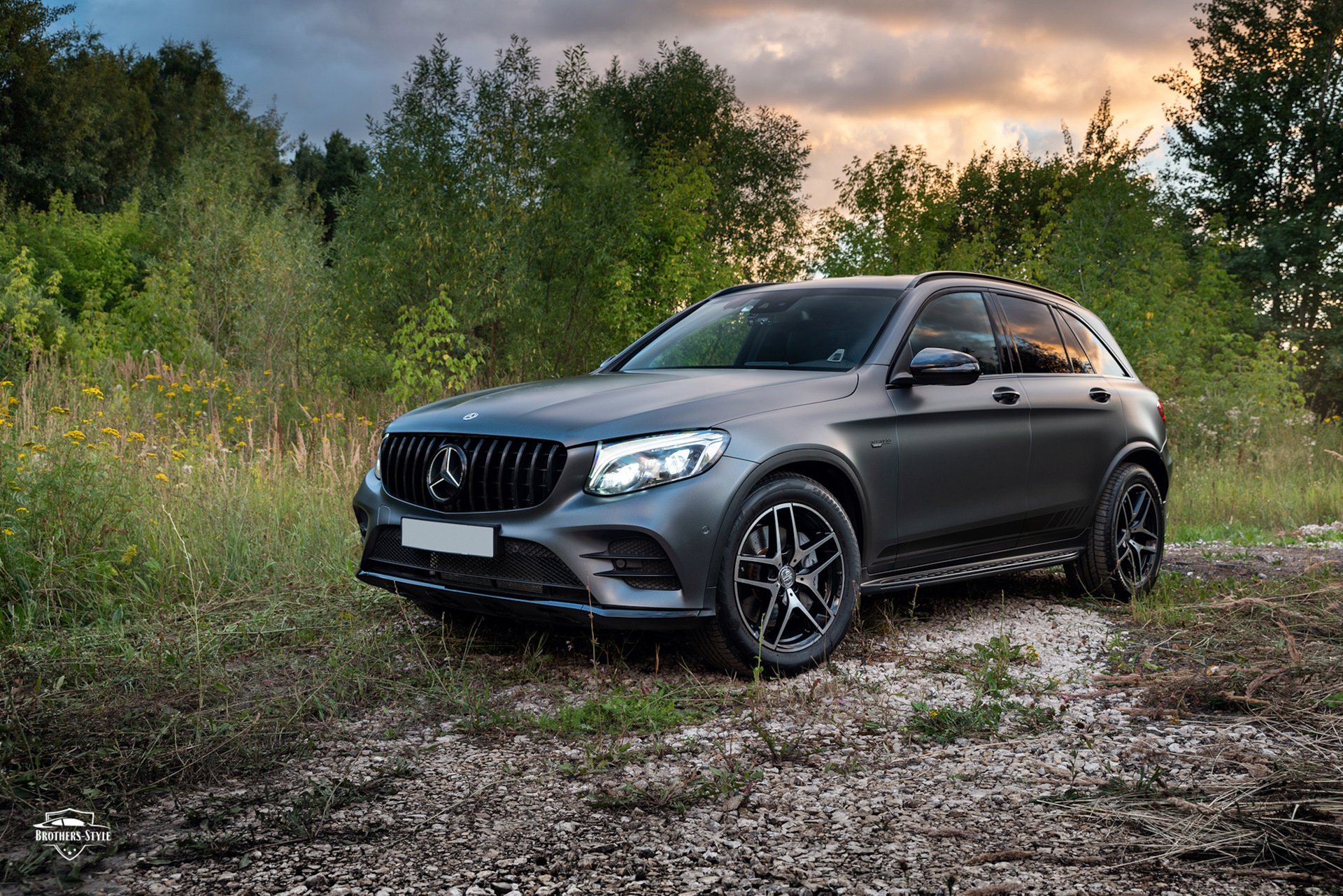 Mercedes GLK Coupe серый матовый