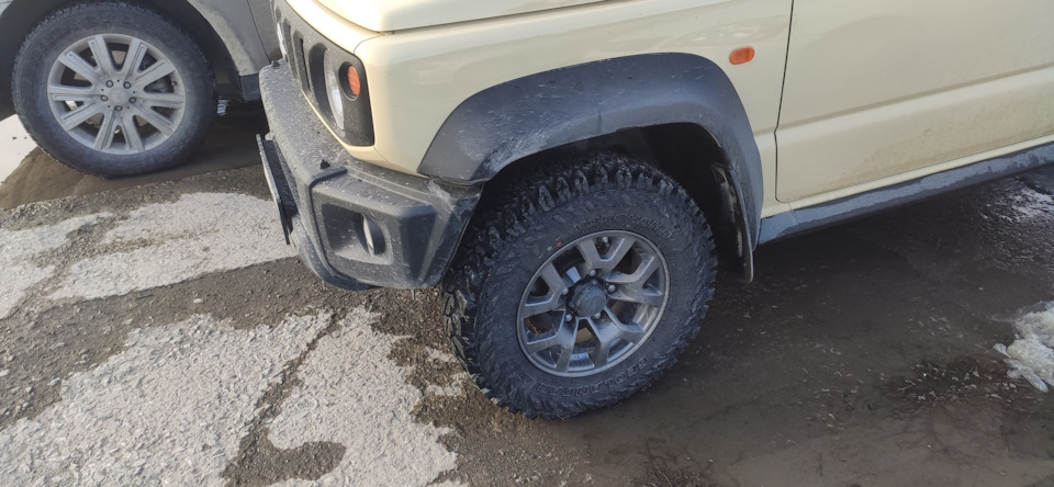Не вытерпел и переобулся :) — Suzuki Jimny (4G), 1,5 л, 2020 года ...