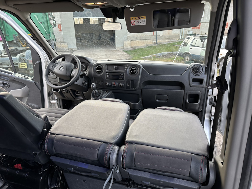 Photo from the logbook Renault Master (3G)