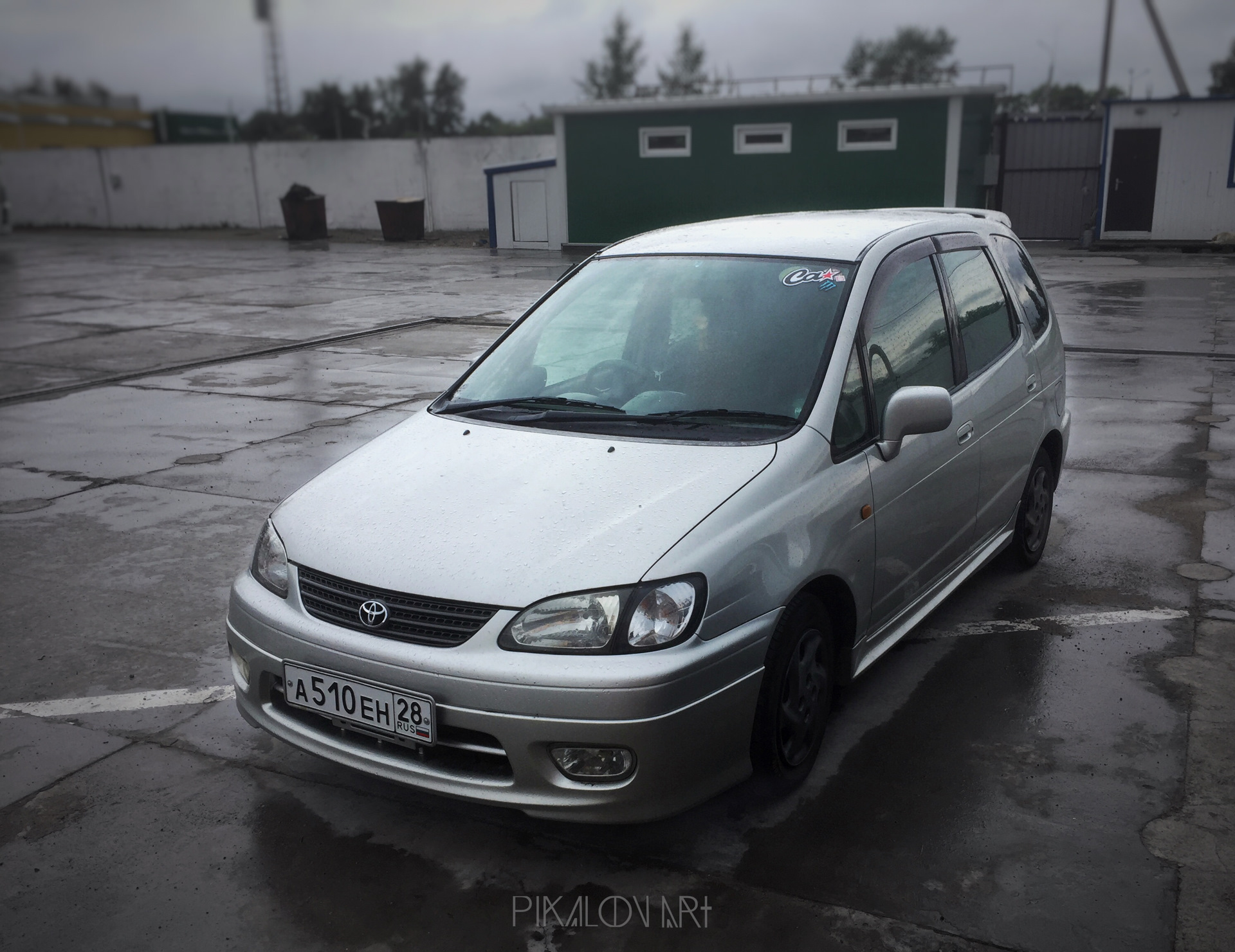 Toyota Spacio Aerotourer. Toyota Corolla Spacio 2001 в Улан Удэ.