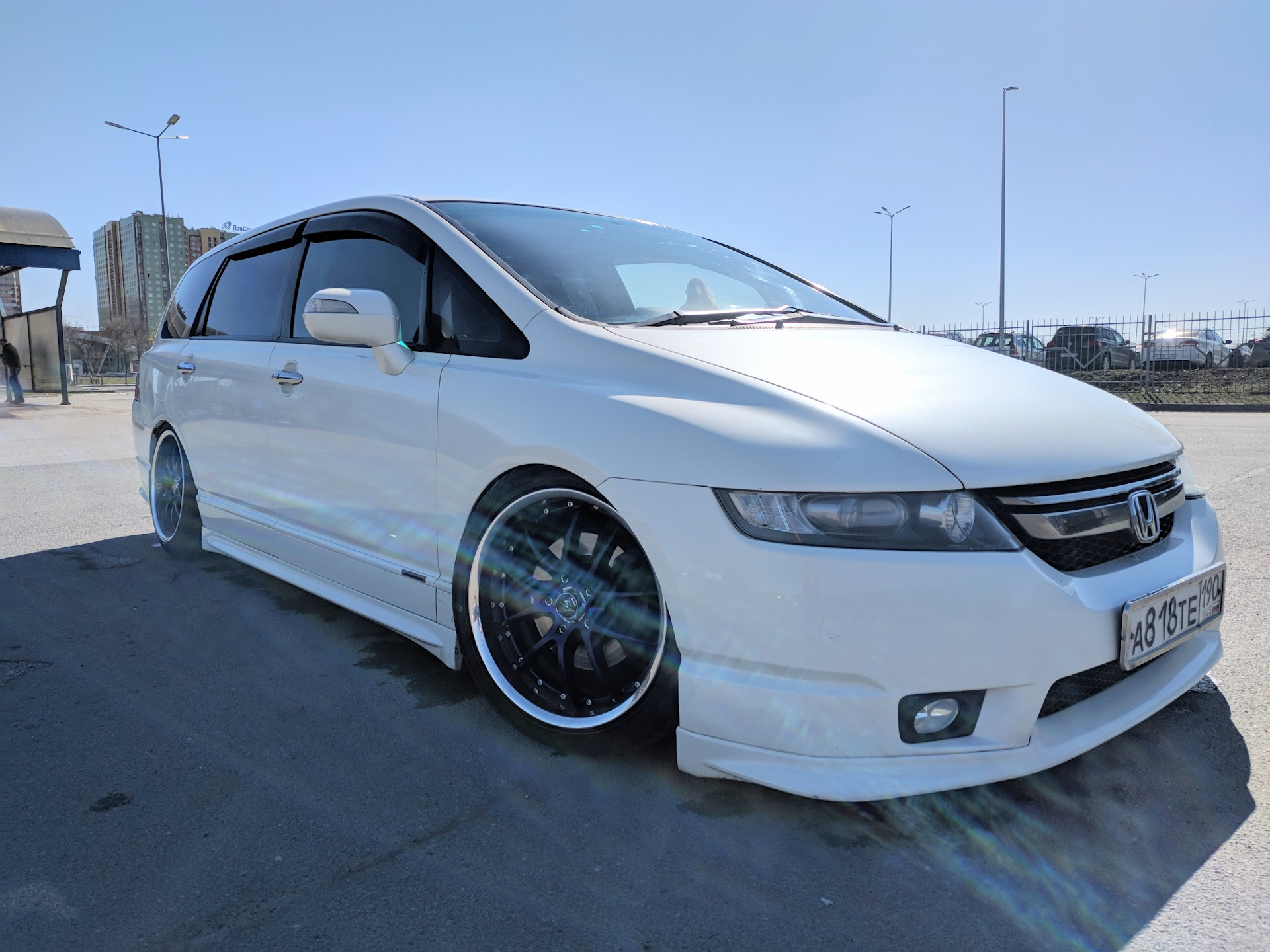 Хонда одиссей иркутск. Honda Odyssey 3. Honda Odyssey 2007 Tuning. Honda Odyssey 3 Tuning. Honda Odyssey 2 r18.