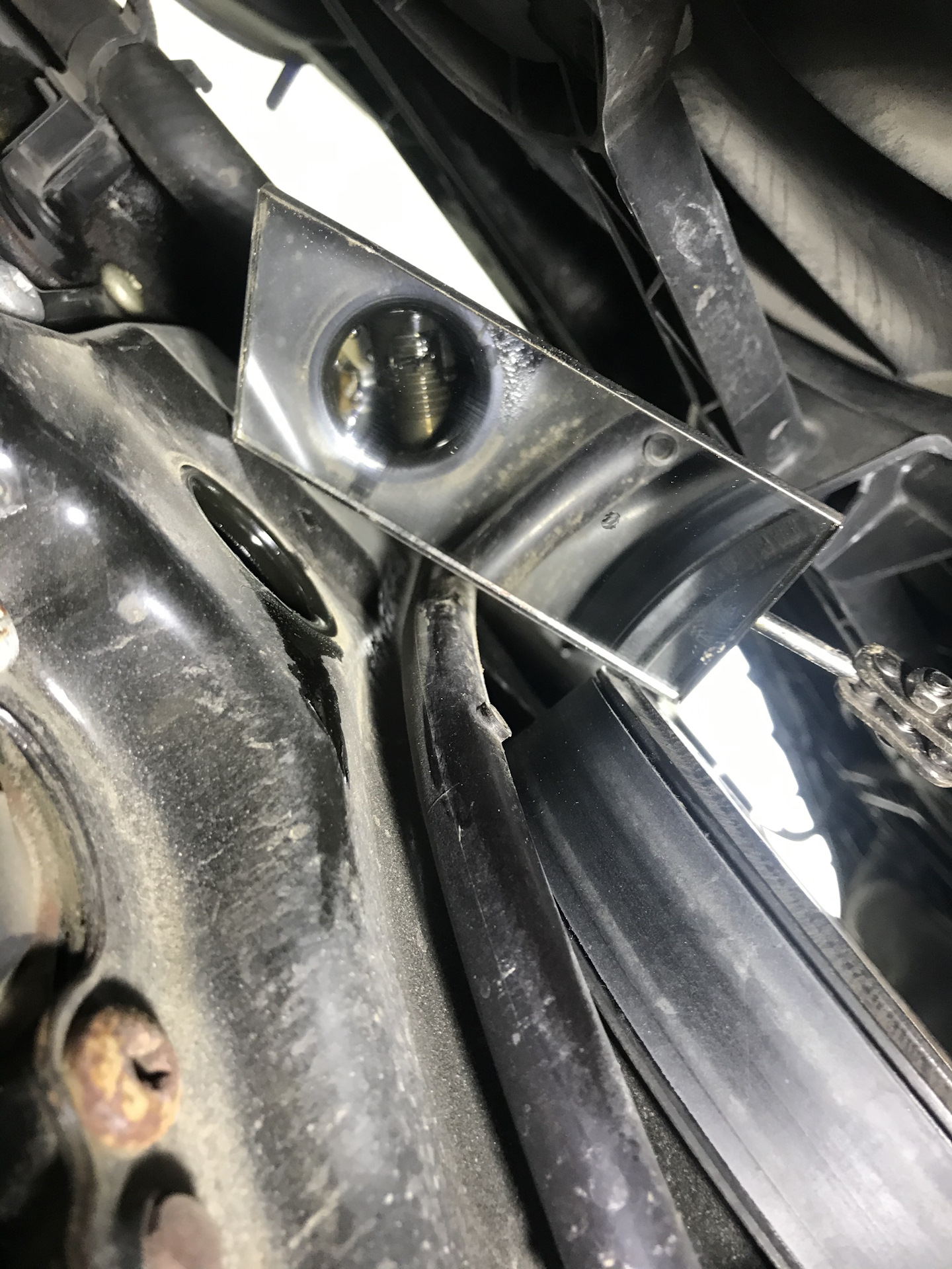 Пропала тяга. Промывка форсунок на стенде, чистка дроссельной заслонки ...