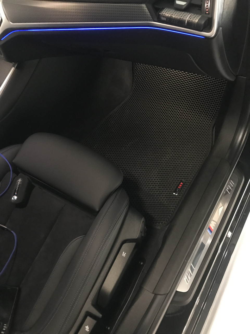 Коврики Evа — BMW 3 series (G20), 2 л, 2019 года | аксессуары | DRIVE2