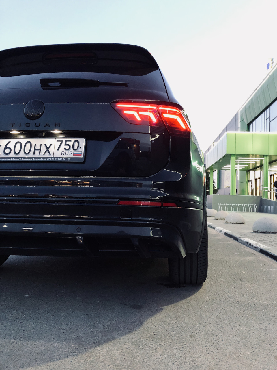 Сплиттер и диффузор — Volkswagen Tiguan (2G), 1,4 л, 2021 года ...