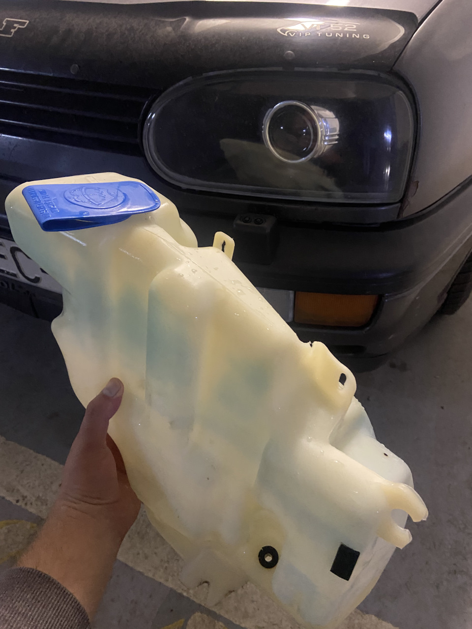 Бачок омывайки на 7 литров — Volkswagen Golf Mk3, 1,8 л, 1993 года ...