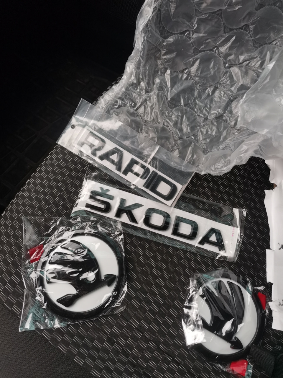 Диски ханн 200 черный хром. Порошковая краска черный хром. Темная тема гугл. Порошковая покраска темный хром. Цвет черный хром.