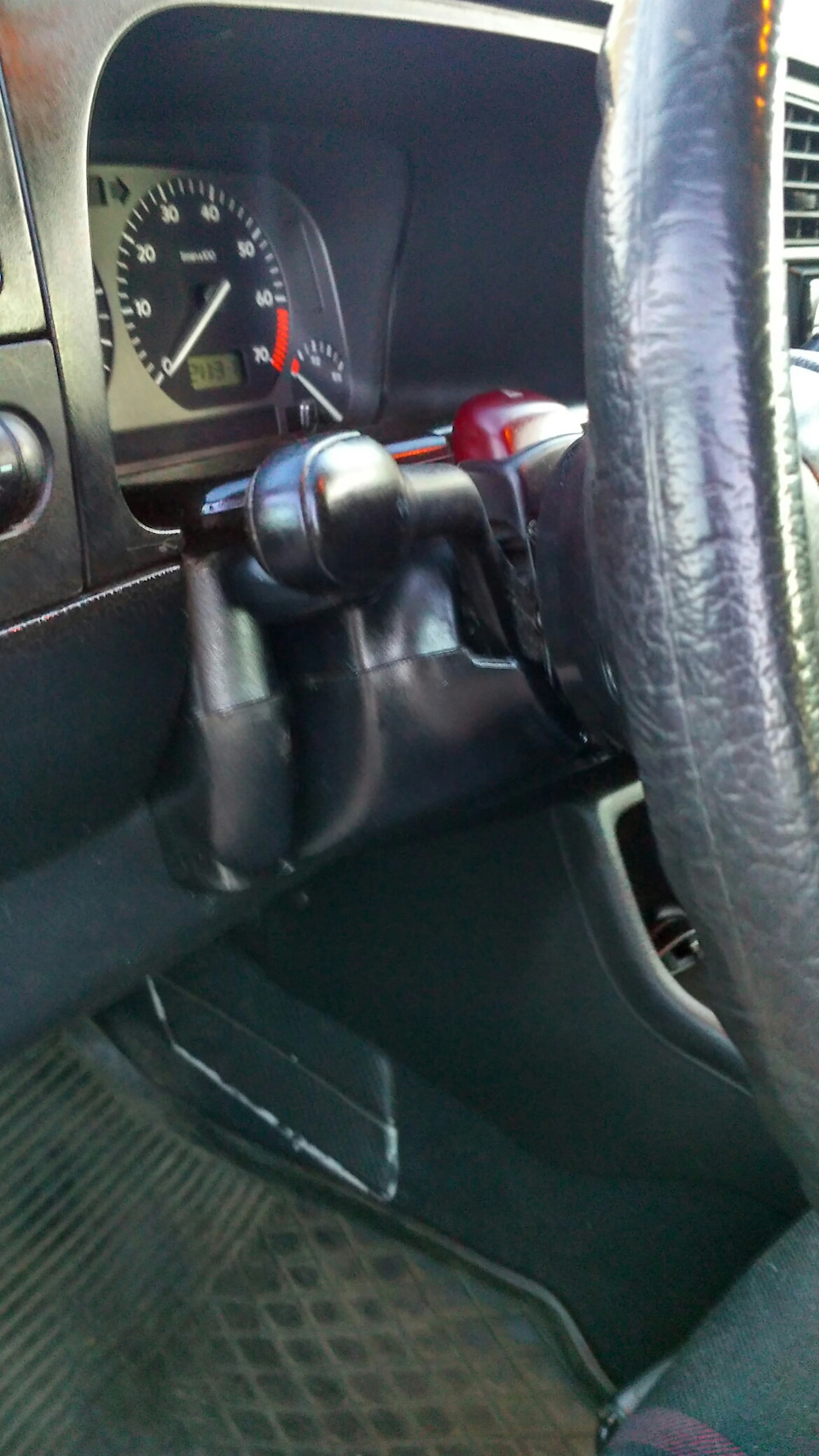 Кожух рулевой колонки — Volkswagen Golf Mk3, 1,9 л, 1995 года ...