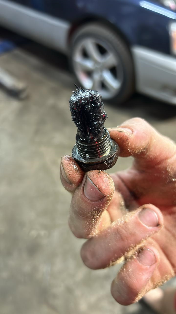 Никогда не лейте масло Totachi в редуктор. — Toyota Supra (70), 3 л ...