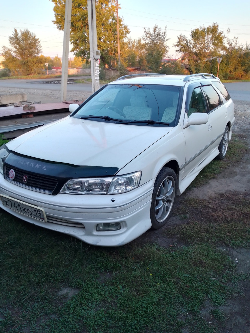 Да здравствует бабушкина тюль)! — Toyota Mark II Qualis, 2,5 л, 1998 года |  аксессуары | DRIVE2