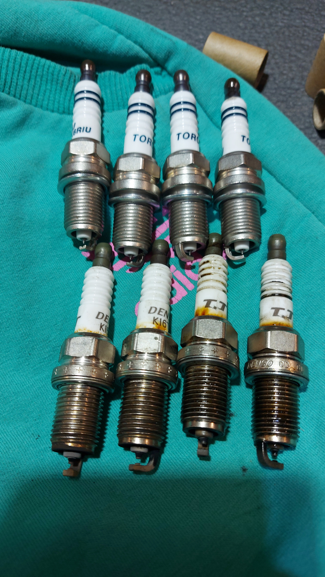 Замена свечей зажигания — Dodge Avenger Sedan, 2,4 л, 2007 года ...