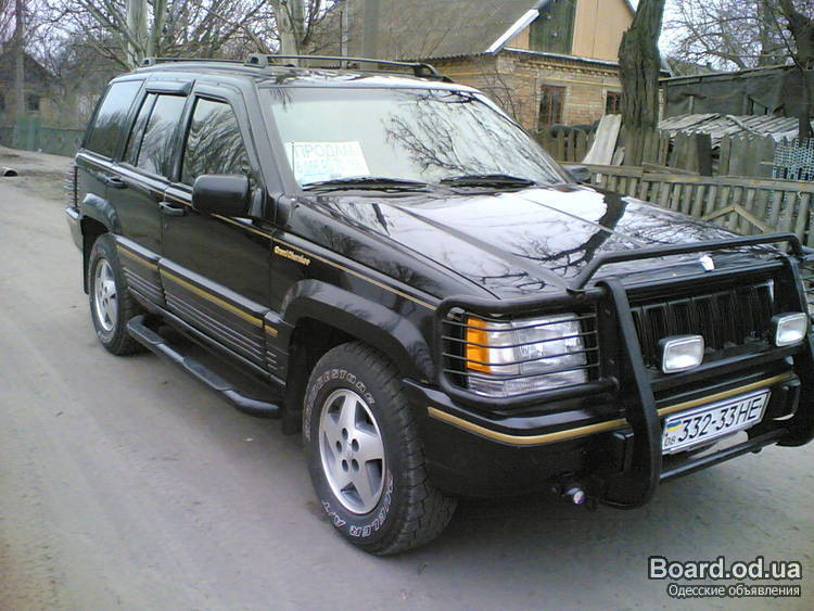 Jeep Cherokee 2000 с кенгурятником