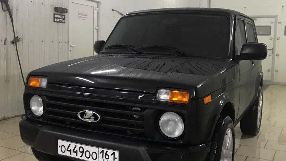 Niva Urban 4x4 тонированная