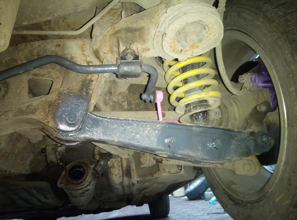 подвеска не должна быть серая и хмурая)) — Lexus IS I