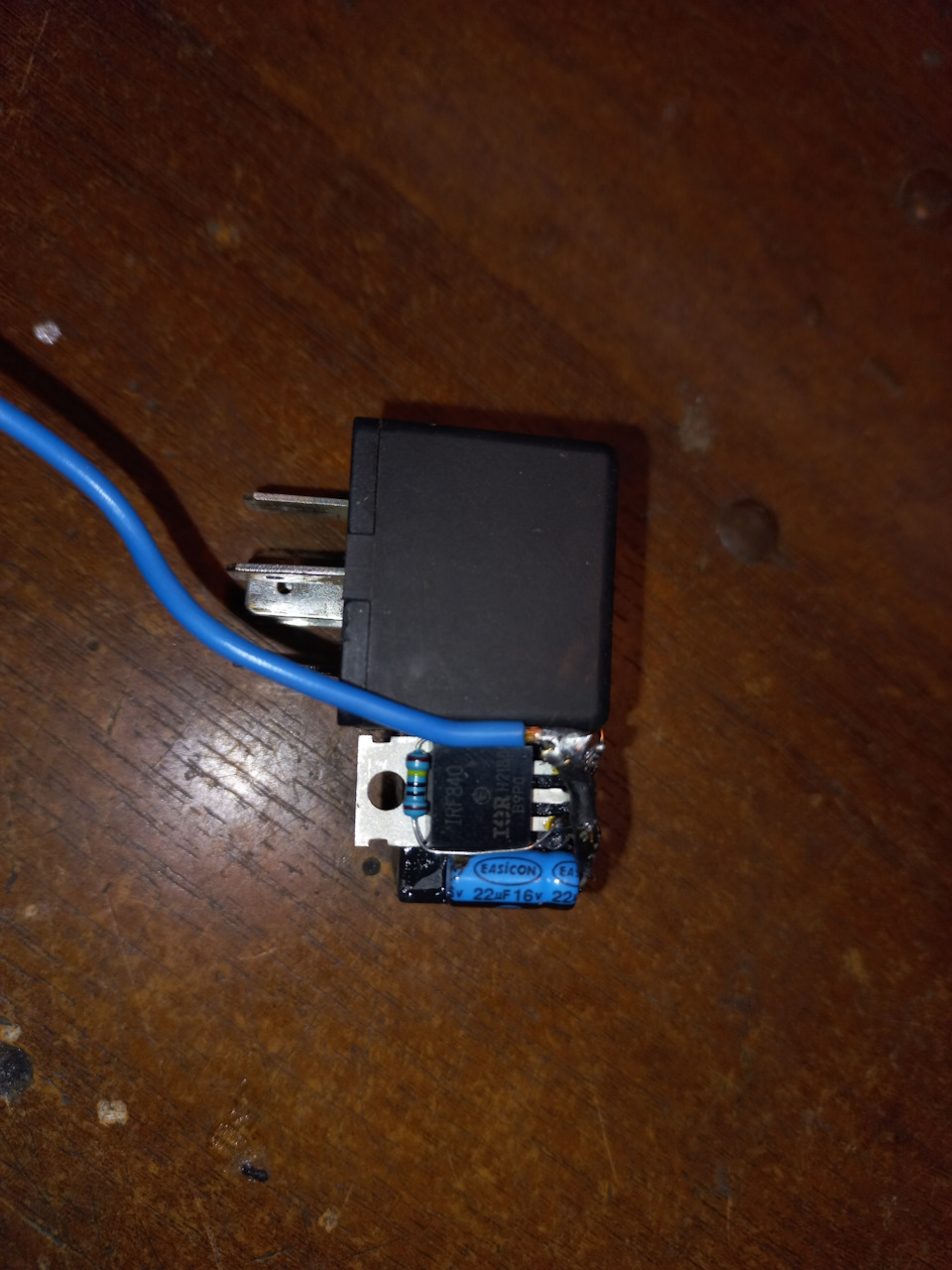 Реле задержки отключения вентилятора — Nissan Primera (P11), 1,6 л ...