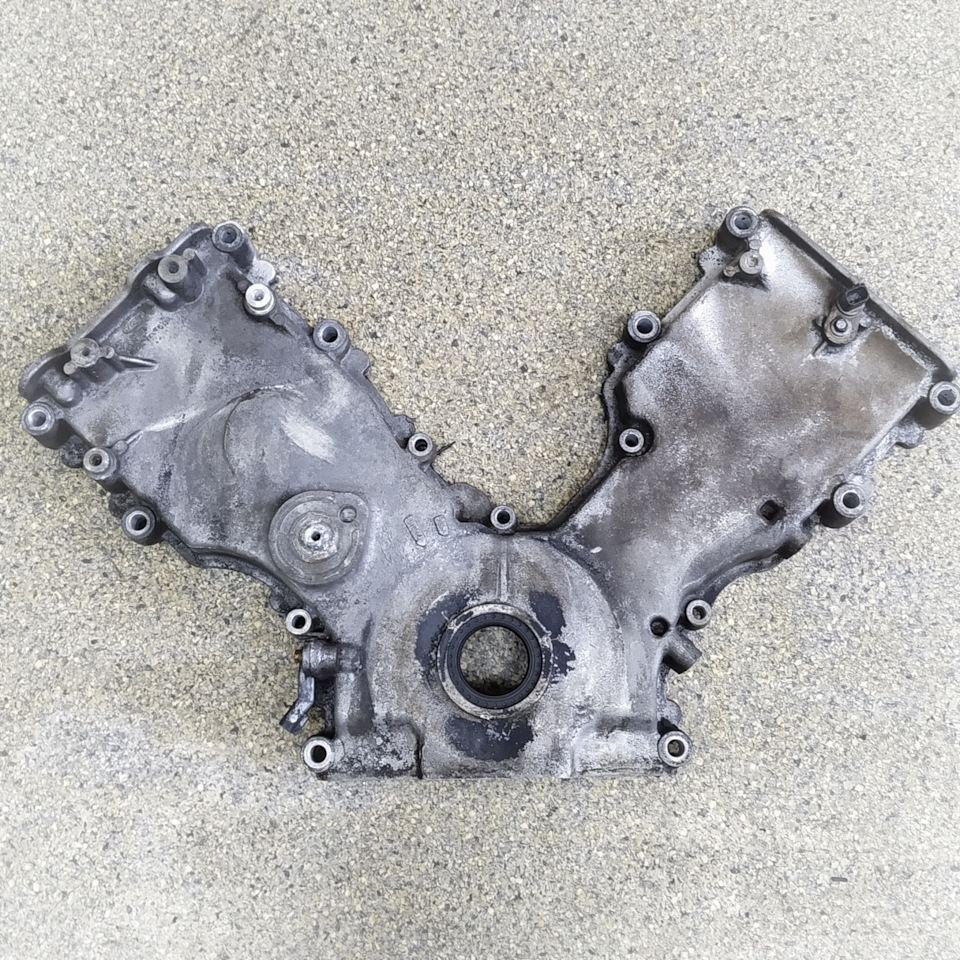 Новая крышка ДВС — Lincoln Town Car III