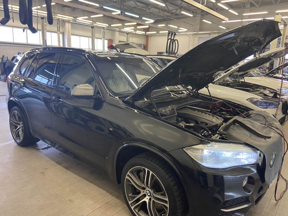 Проводка коротнула — BMW X5 (F15), 3 л, 2015 года | визит на сервис ...