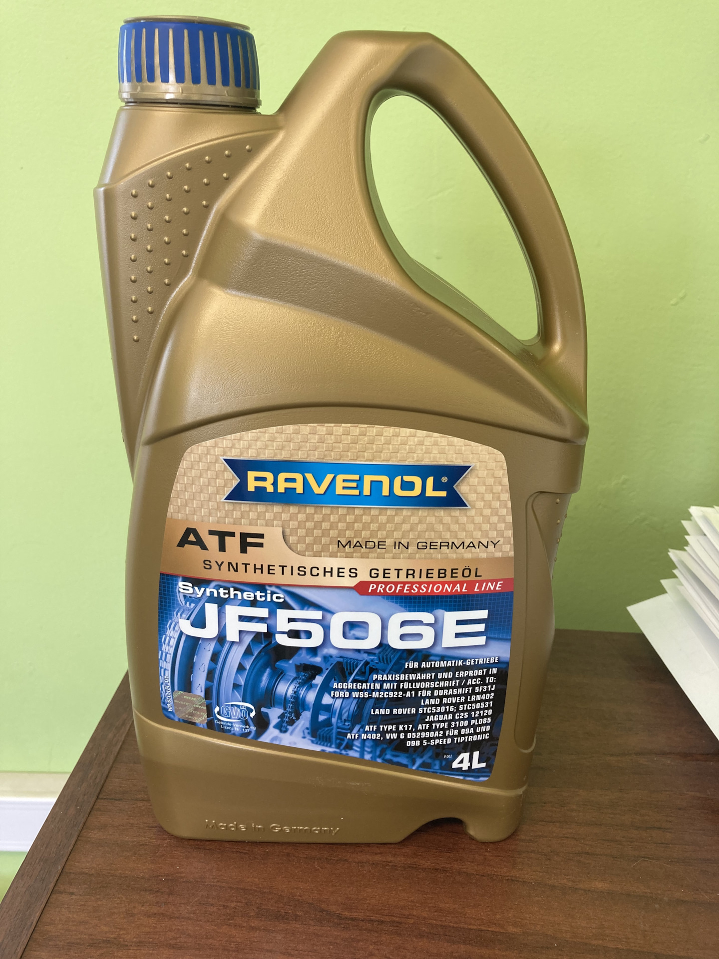 Rover 5w30. C2z25586. масло jaguar. жидкость гур ягуар xf. C2c8432 zf.