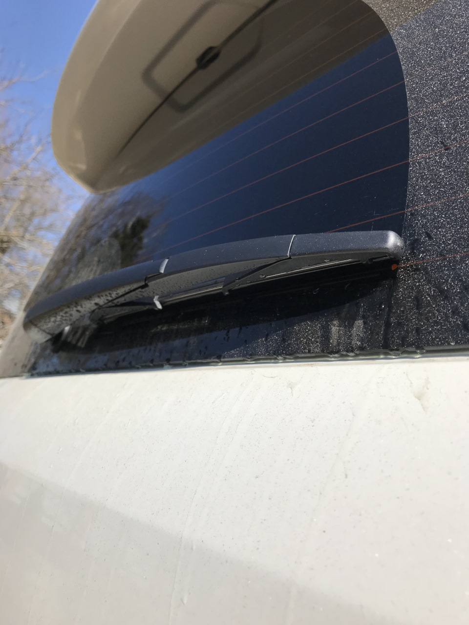 Задний поводок и щетка стеклоочистителя — Toyota Land Cruiser 200, 4,5 ...