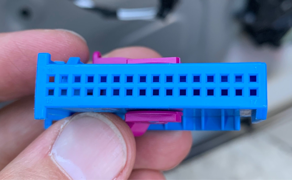 Подсветка околодверного пространства — Volkswagen Tiguan (2G), 2 л ...