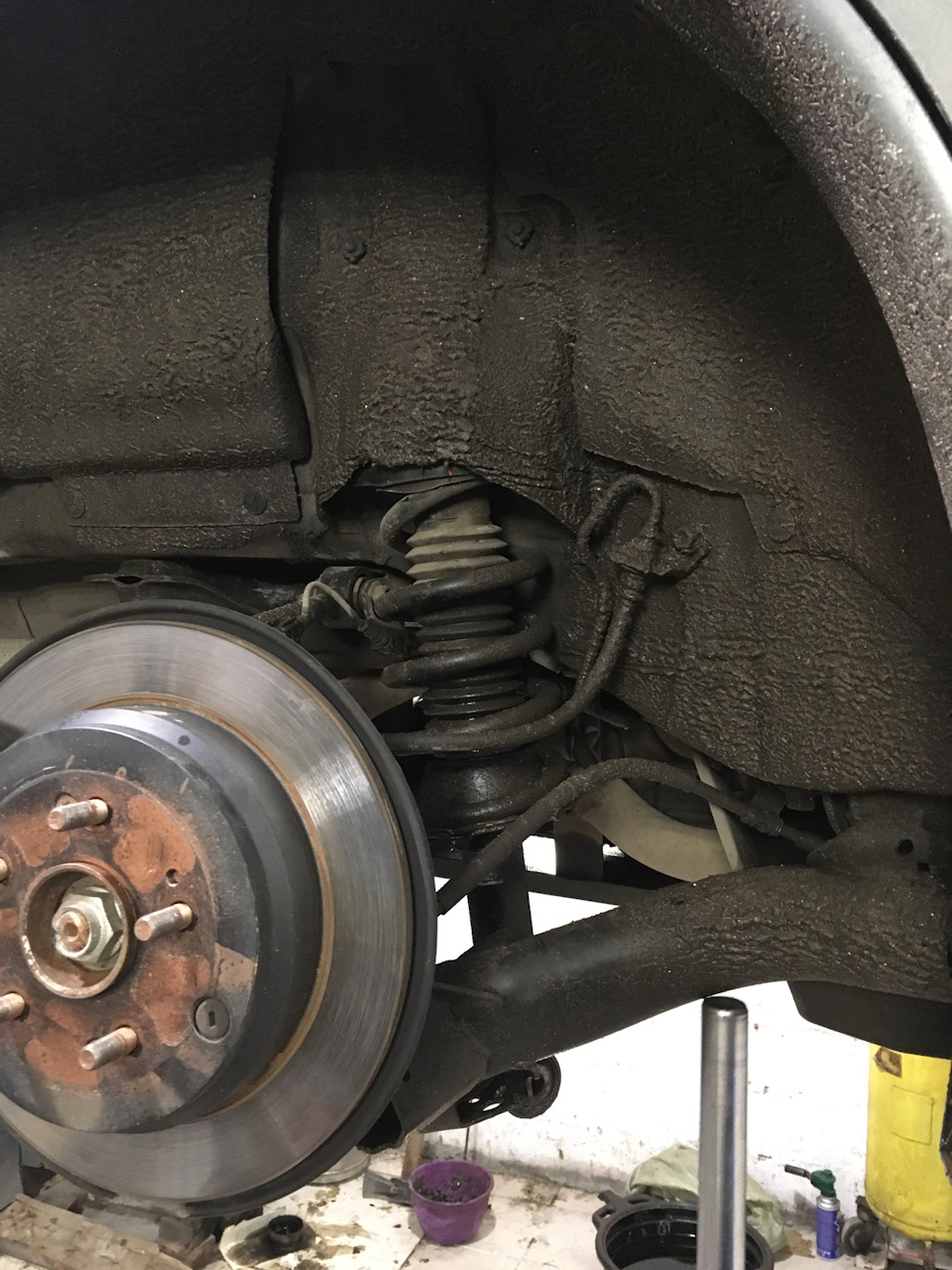 Хонда срв задние пружины замена. Хонда срв задние пружины замена. Хонда срв замена задних пружин. Замена задней стойки хонда срв рд1. Honda cr-v 2007 года 3 задний амортизатор.