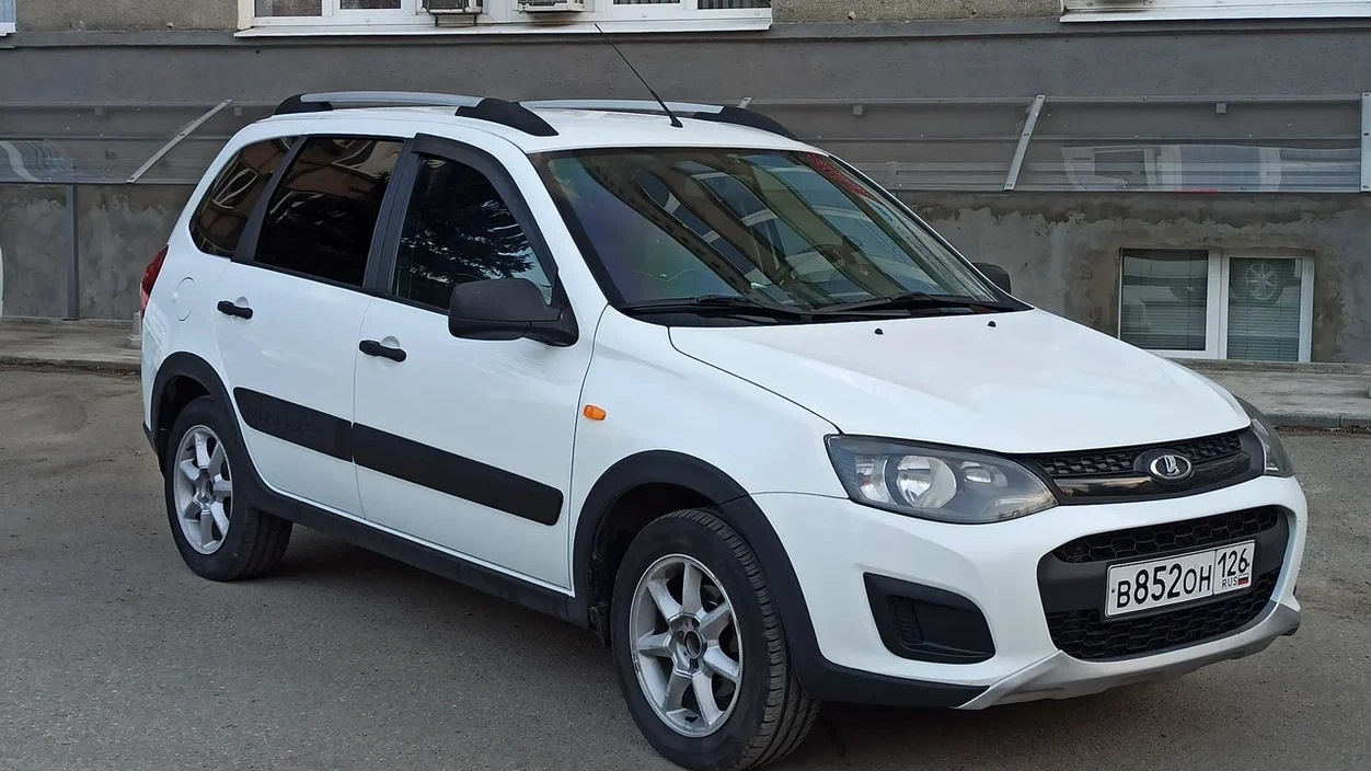 Lada Kalina Cross