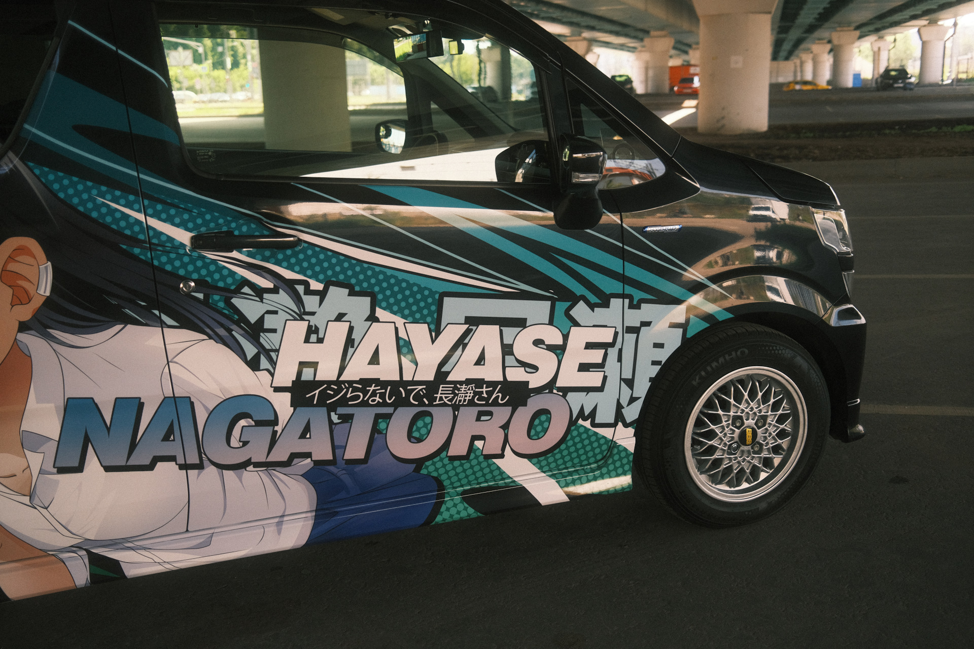 Itasha van