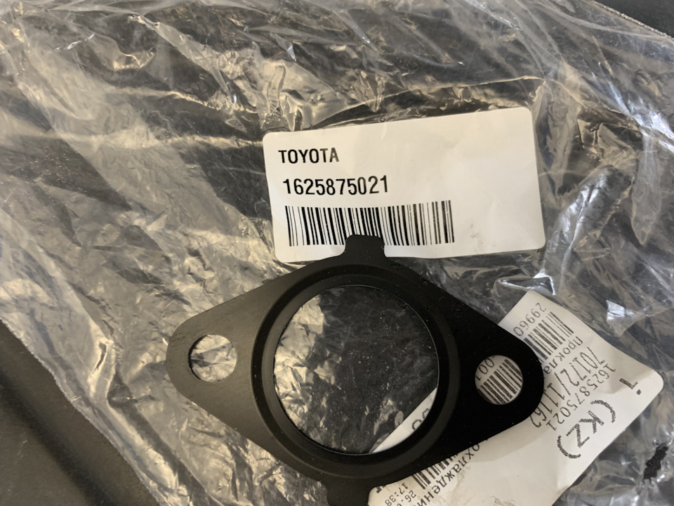 Сравнение Дастера и Шнивы сроком через 6лет! — Renault Duster (1G), 2 л ...