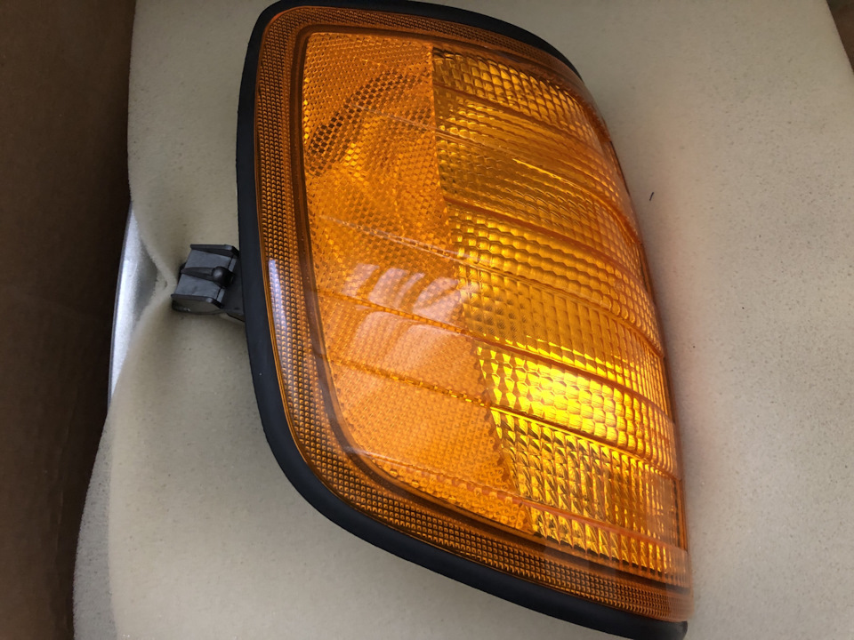 Поворотники USA дорестайл Mercedes W124. — Mercedes-Benz E-Class (W124 ...