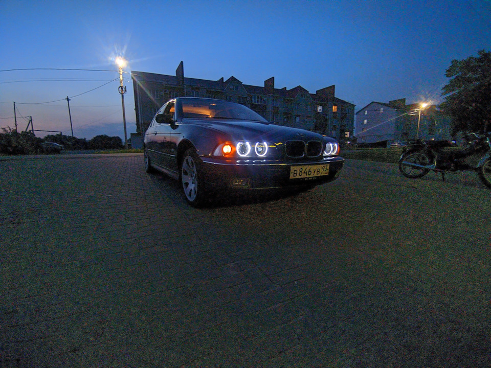 Не открывается передняя пассажирская дверь.(решил проблему) — BMW 5 ...