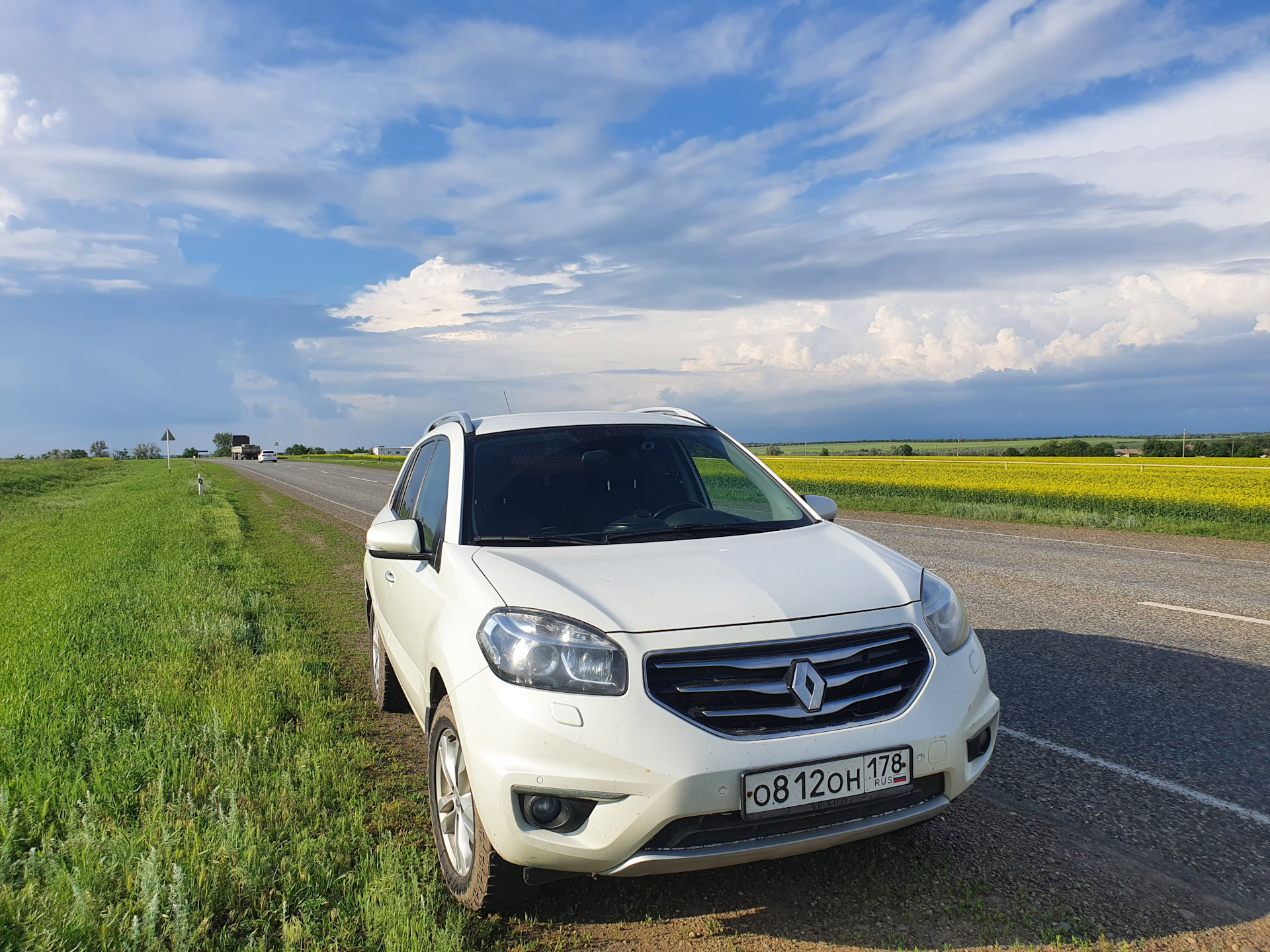 Путешествие к Эльбрусу ч.1. Санкт-Петербург — Ставрополь. — Renault Koleos  (1G), 2 л, 2012 года | путешествие | DRIVE2