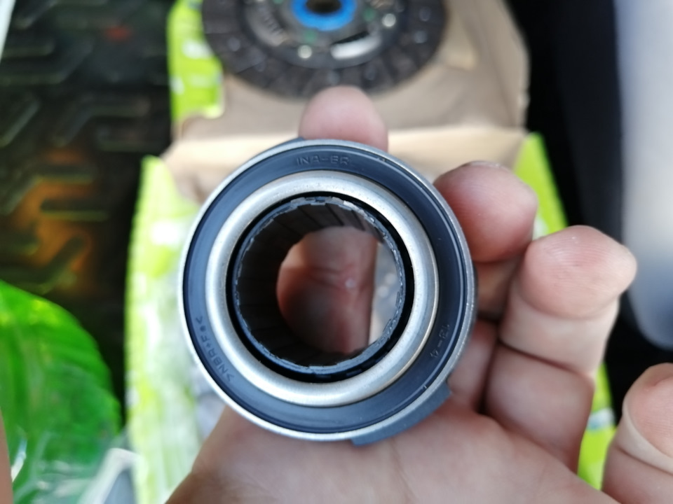 Выжимной — Lada Vesta SW (1G)