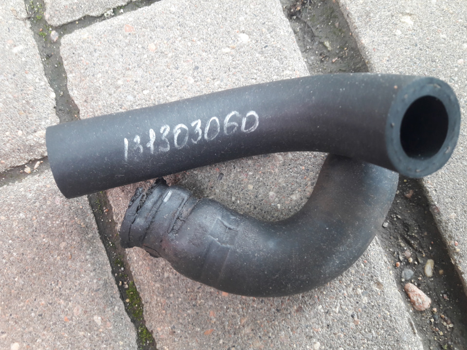 Замена патрубка под трамблером 626ge. Артикул. — Mazda 626 IV (GE), 1,8 ...