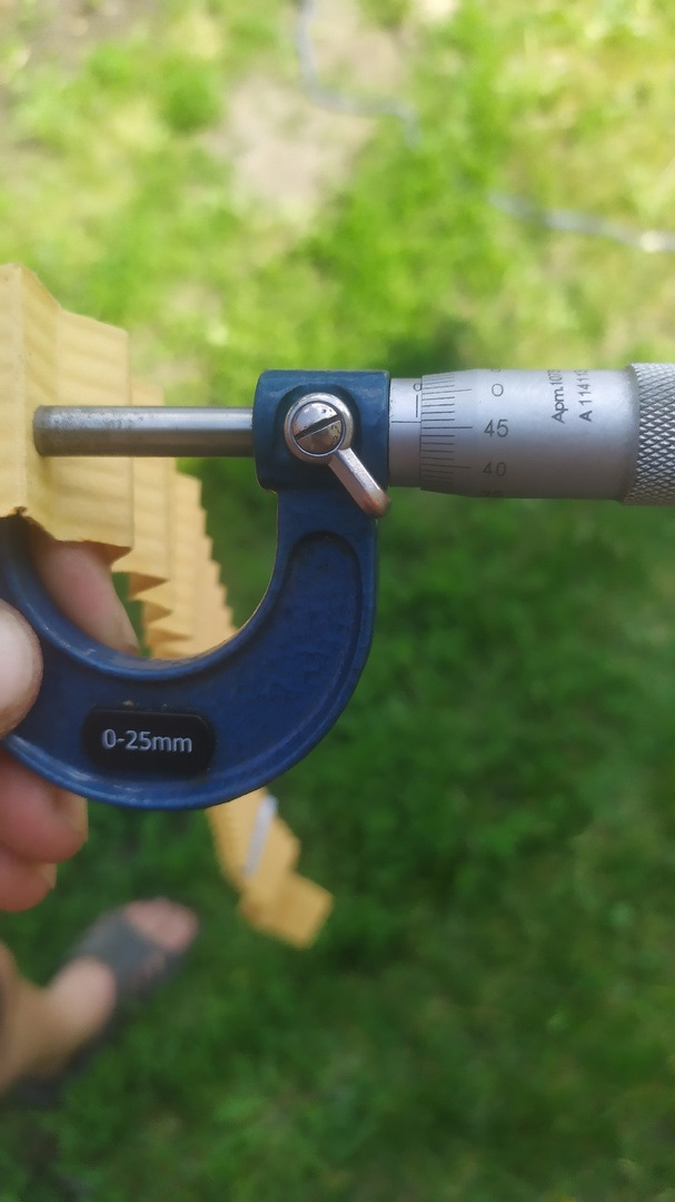 0,46 толщина фильтрующего элемента — Hyundai Solaris (1G). Запчасти на фото: A11418