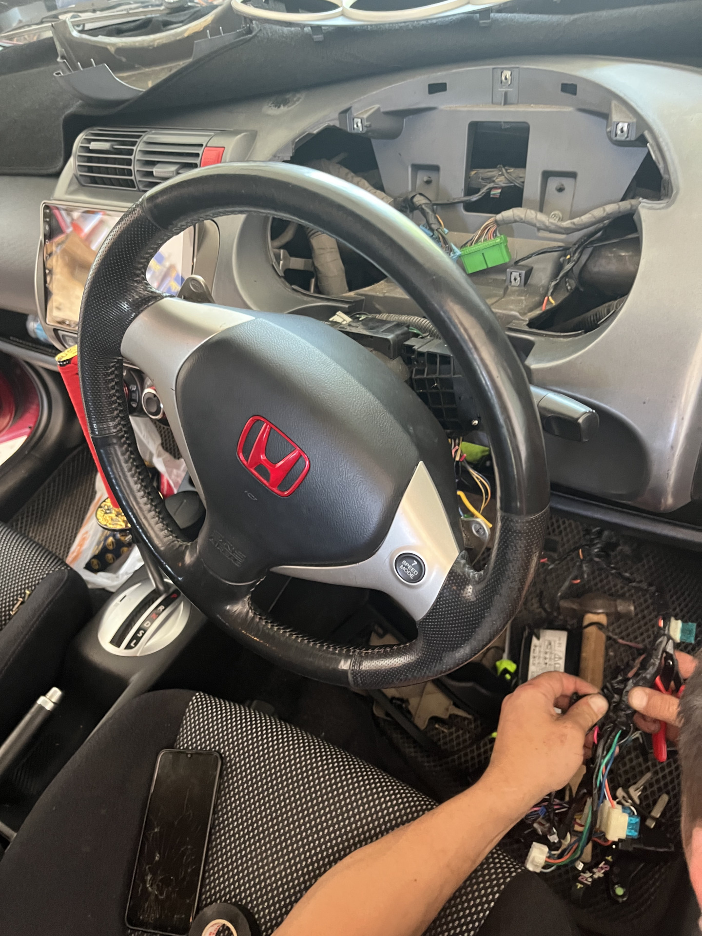 Старт-стоп Автозапуск — Honda Fit (1G), 1,5 л, 2003 года | стайлинг ...