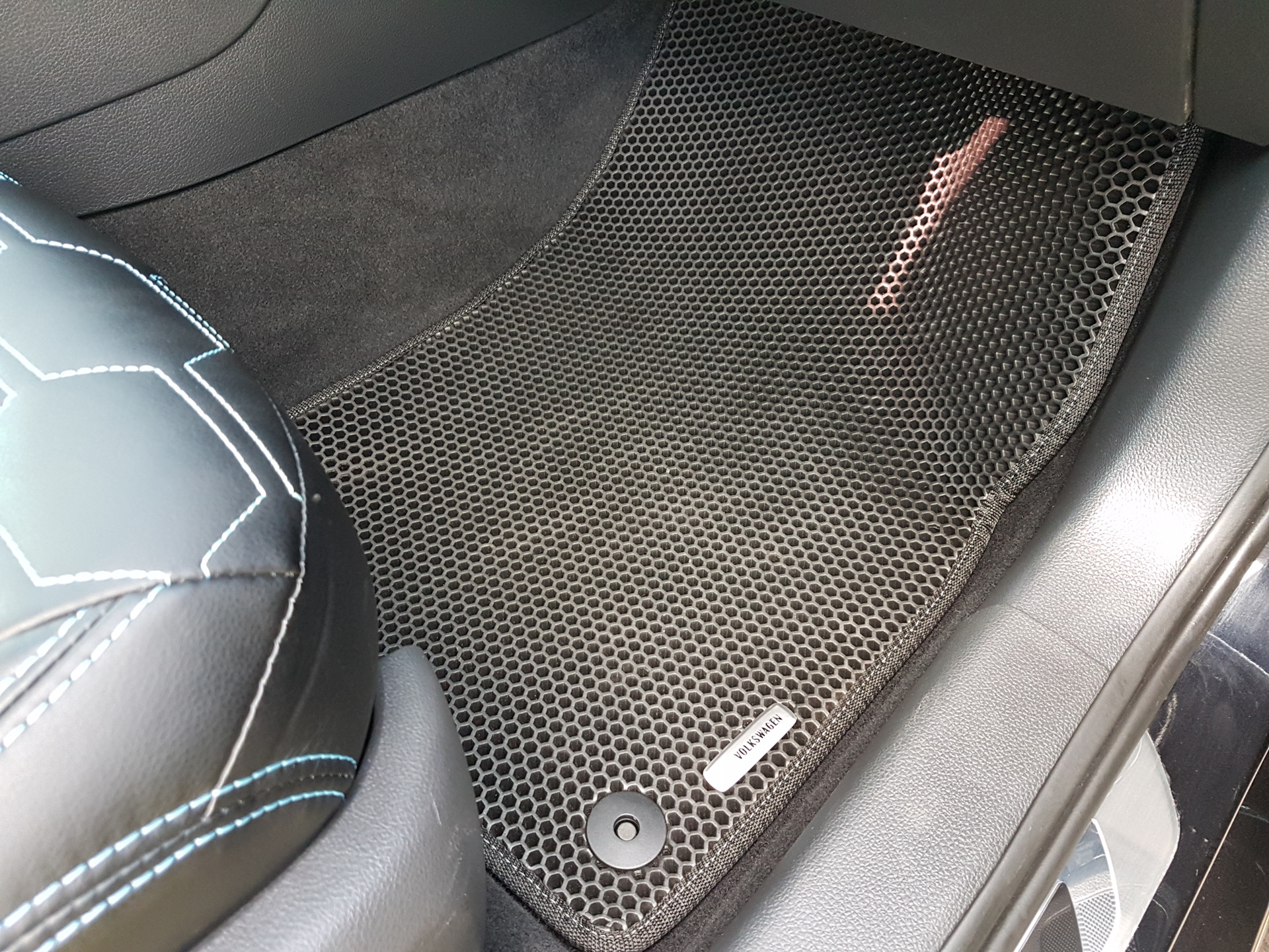 Коврики jetta vs5. Коврики jetta vs5. Коврики jetta vs5. Джетта 2003 крепления ковриков. Коврики jetta vs5.