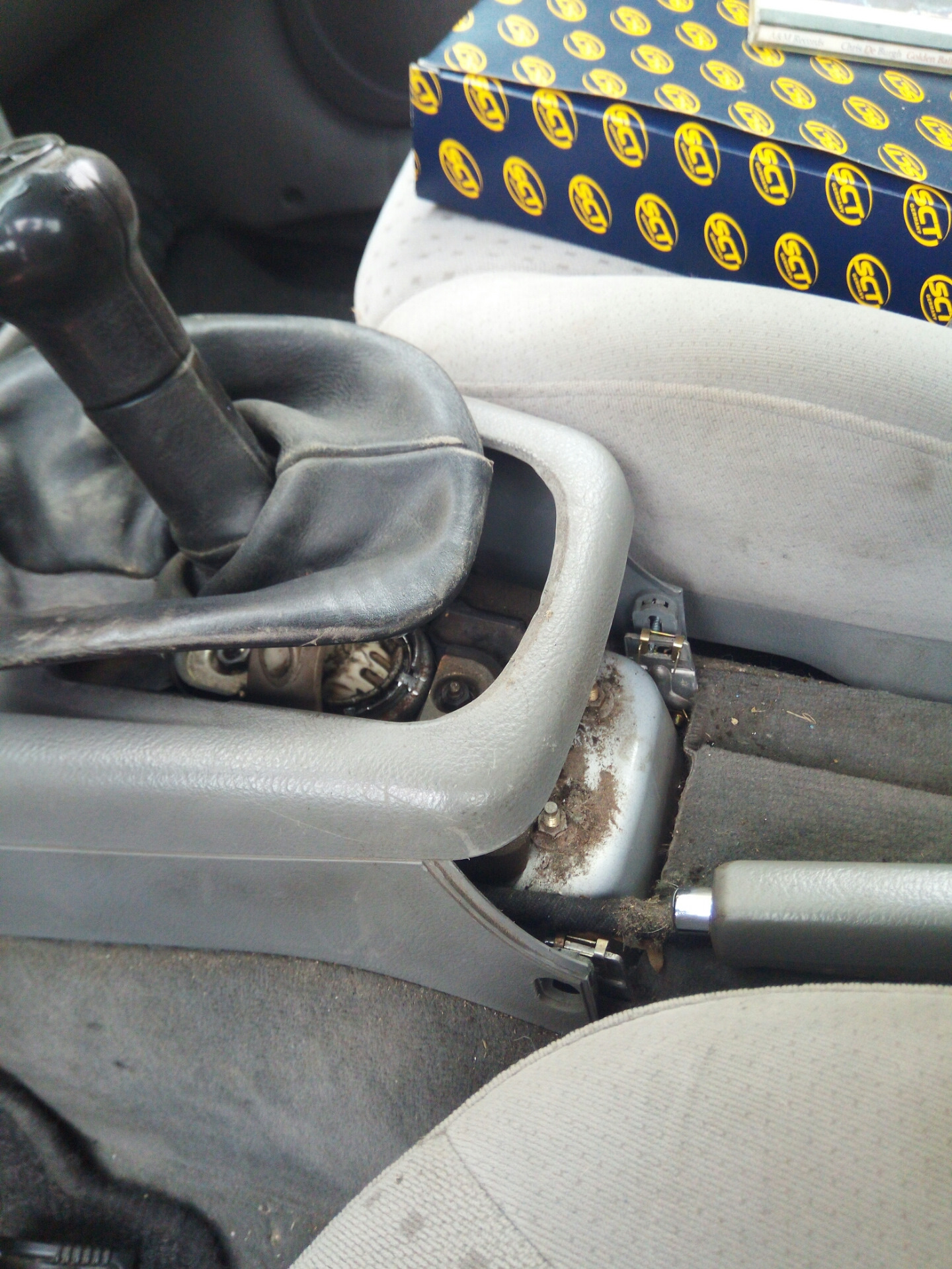 Как снять дверную карту пассат б5