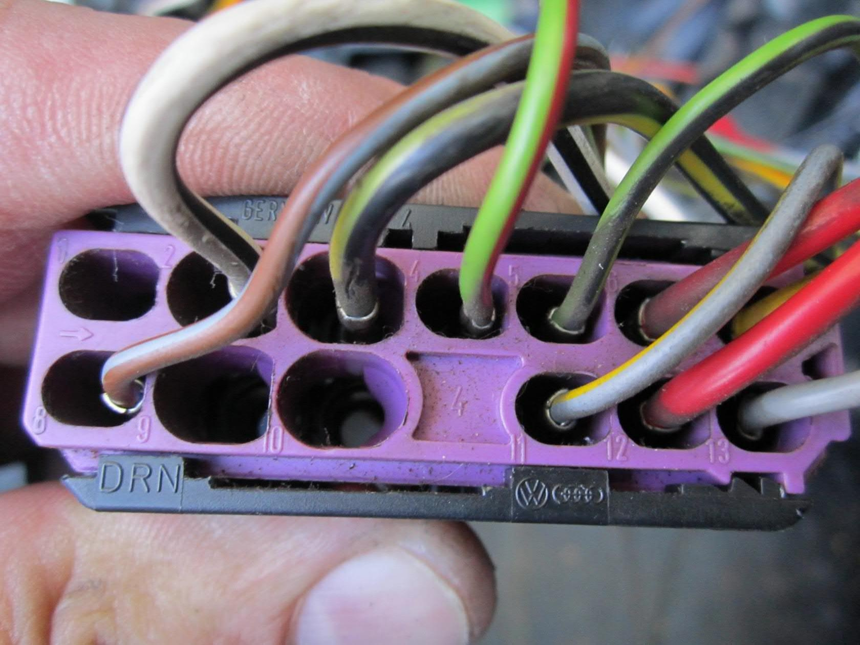 Замена щеток на генераторе Valeo. — Mercedes-Benz C-class (W204), 1,8 л ...