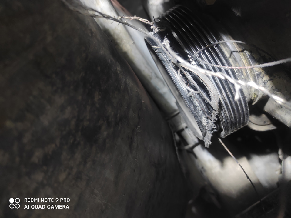 Порвался ремень ГУРа и "отжил свое" ремень генератора. Замена. — Chery ...