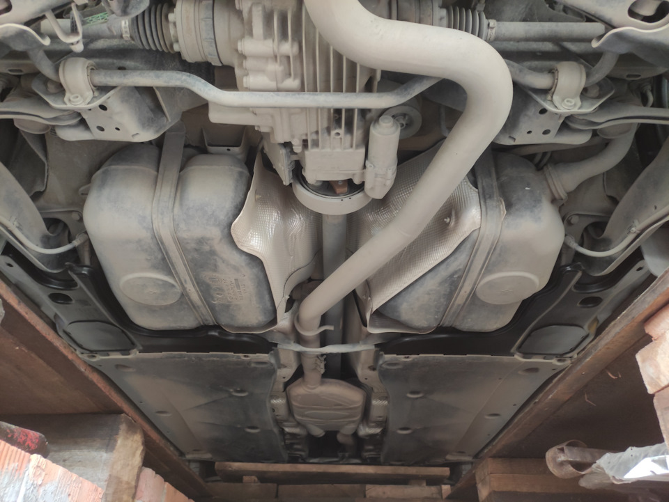 Дополнительные пыльники днища (ч.2 — установка) — Volkswagen Tiguan (2G ...