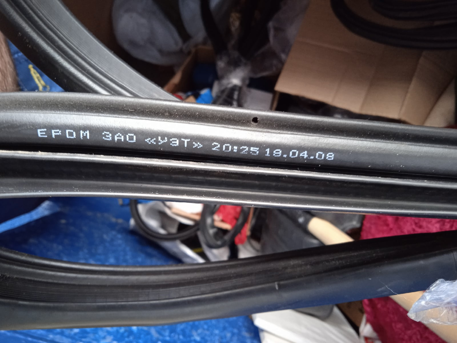 Резинка лобового калина 1. Замена резинки на двери калина. Замена уплотнителей дверей калина 2. Уплотнитель передней двери джетта 6. Замена уплотнителя калина.