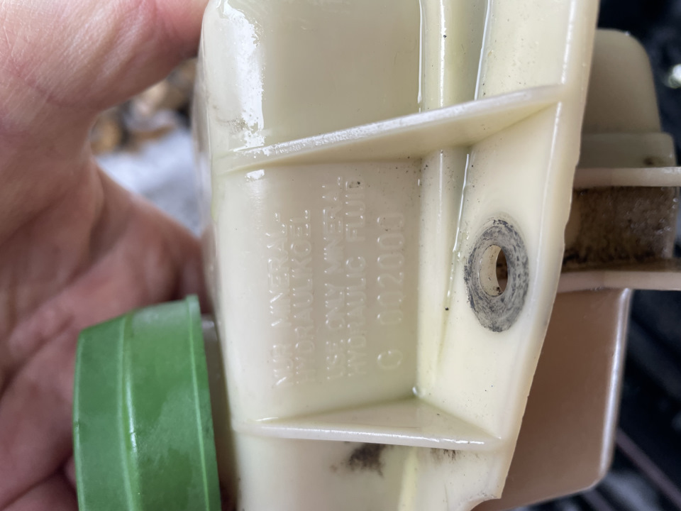 Победил гул насоса гидроусилителя — Volkswagen Multivan (T5), 2 л, 2012 ...