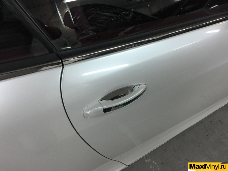 Полная оклейка пленкой белый перламутр Bentley Continental GT ...
