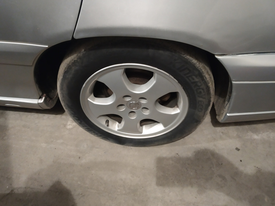 Установка пружин с универсала — Opel Omega B, 2,6 л, 2003 года | своими ...