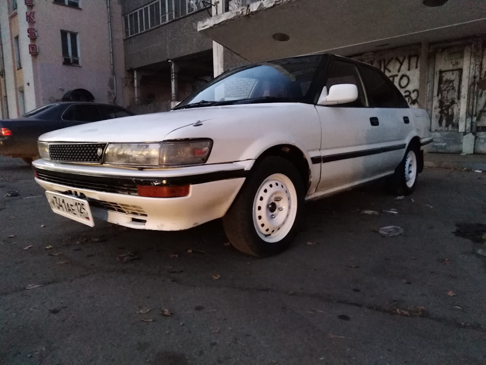 Тойота спринтер 91 год. Toyota Sprinter 1991.