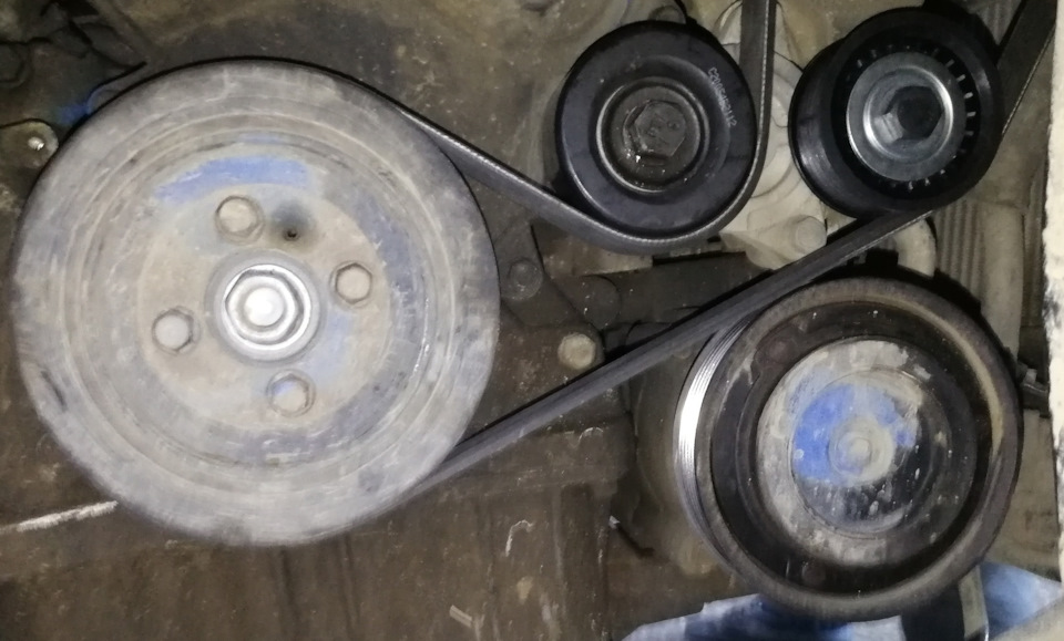 Ремень в обход кондиционера — Hyundai Santa Fe (1G), 2 л, 2005 года ...