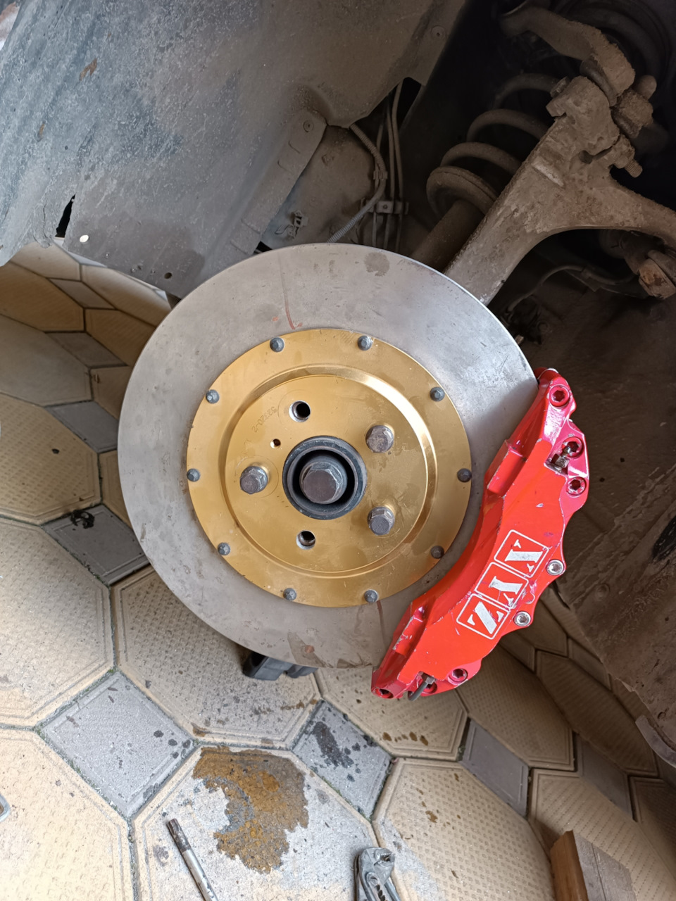 Тормоза и колеса — Audi A6 (C5), 2,7 л, 2003 года | тюнинг | DRIVE2