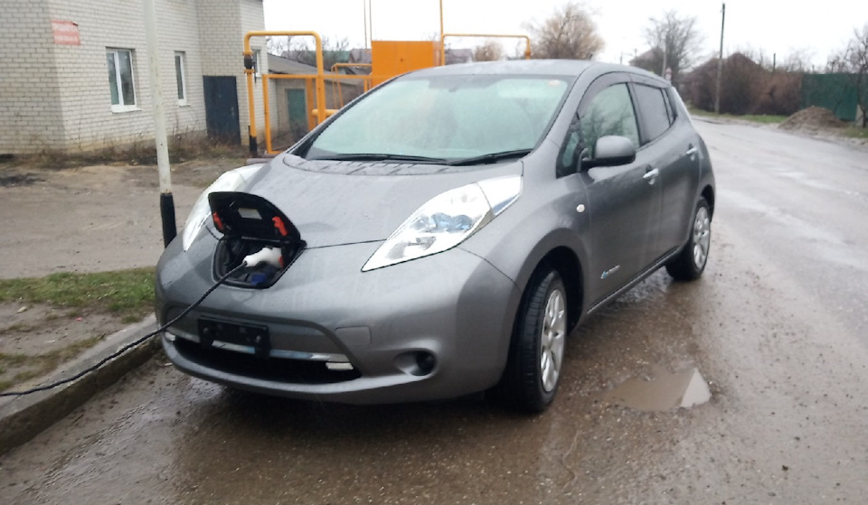 Nissan leaf заправка кондиционера